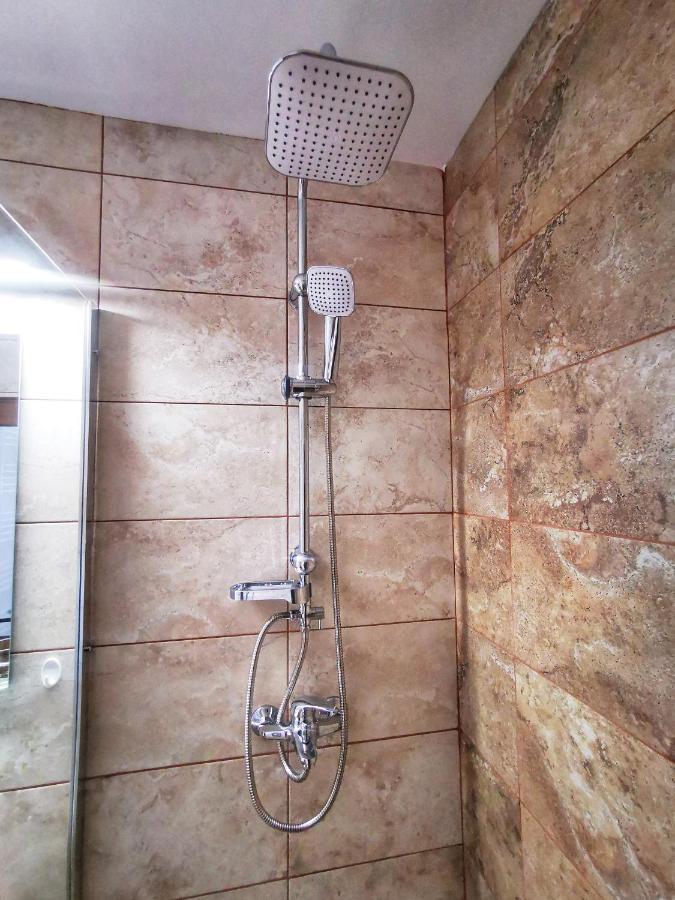 1 For Rent Hotell Cluj-Napoca Eksteriør bilde