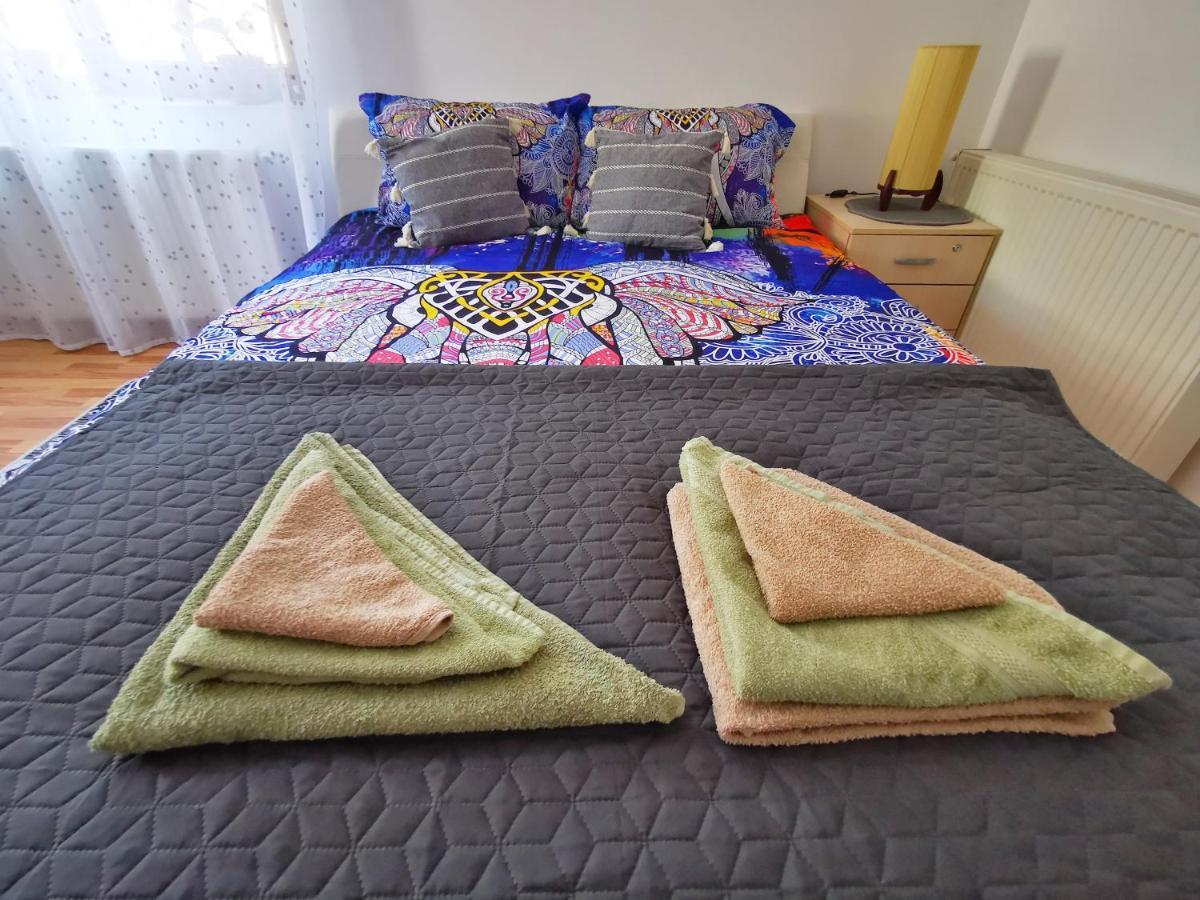 1 For Rent Hotell Cluj-Napoca Eksteriør bilde